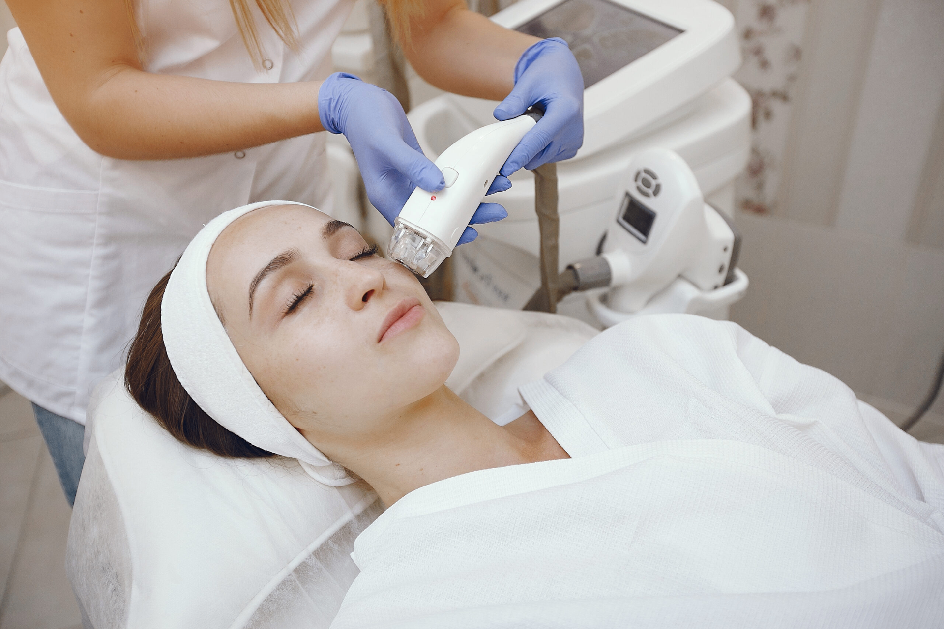 Crystallite Microneedling-RF